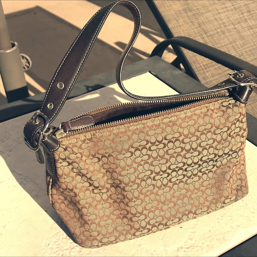 Small COACH Handbag